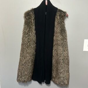 Signature Studio Faux Fur Sleeveless Sweater Vest Size 1X EUC!!